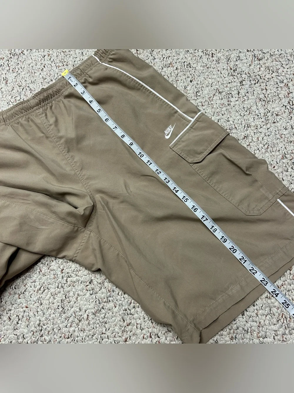 Vintage Nike Baggy Cargo Shorts Size XL 11” Skater Active Tan Drawstring